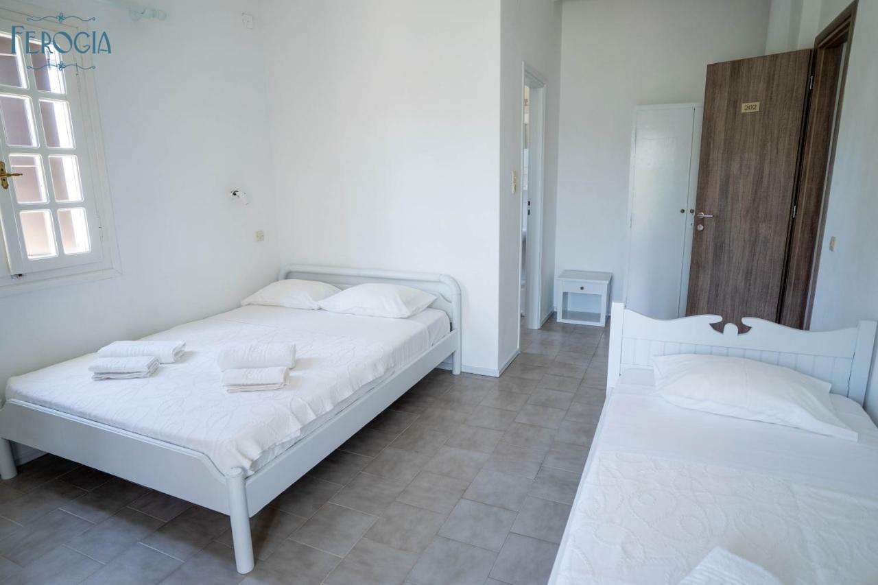 Hotel Ferogia à Skyros Extérieur photo