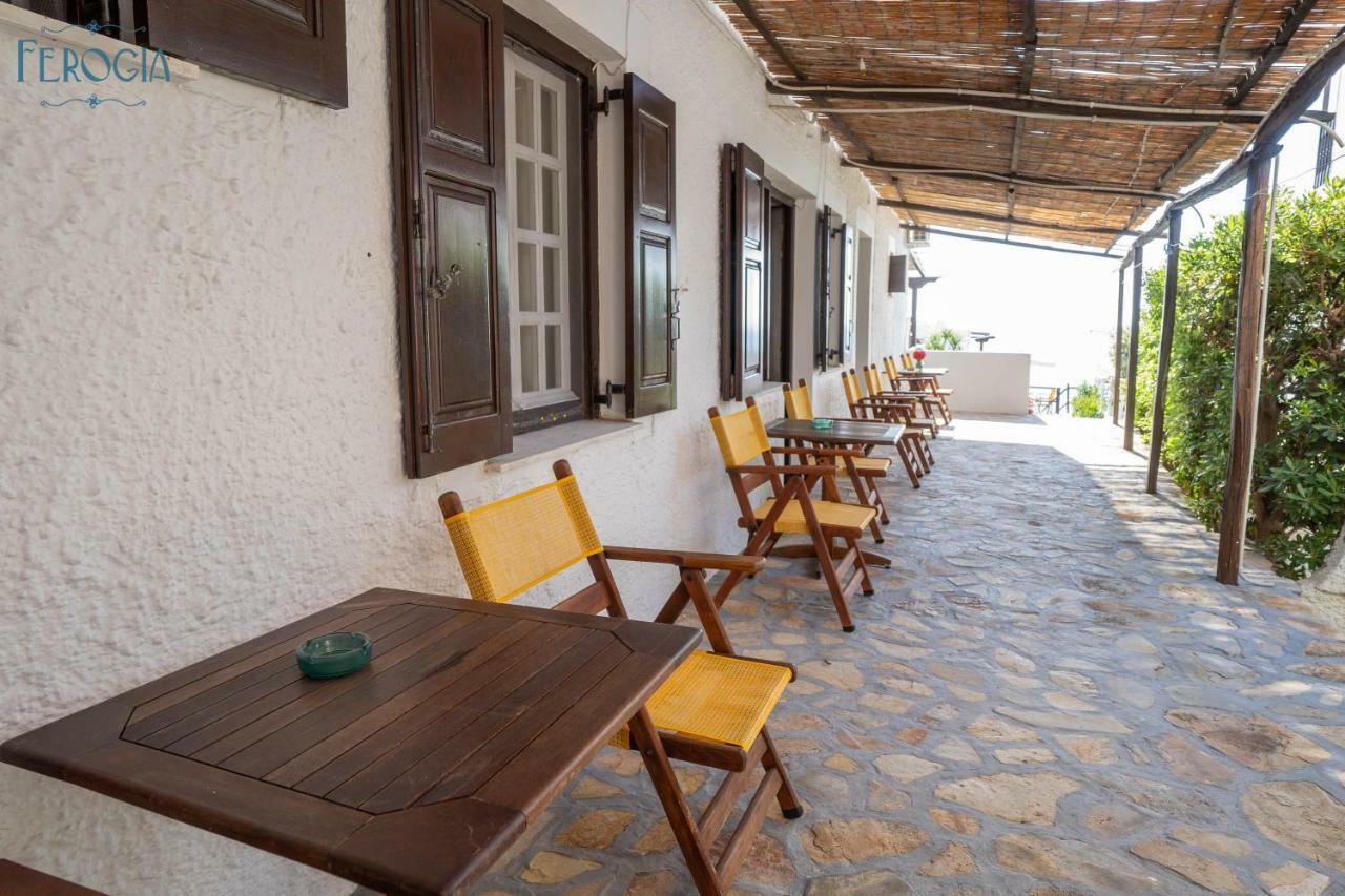 Hotel Ferogia à Skyros Extérieur photo